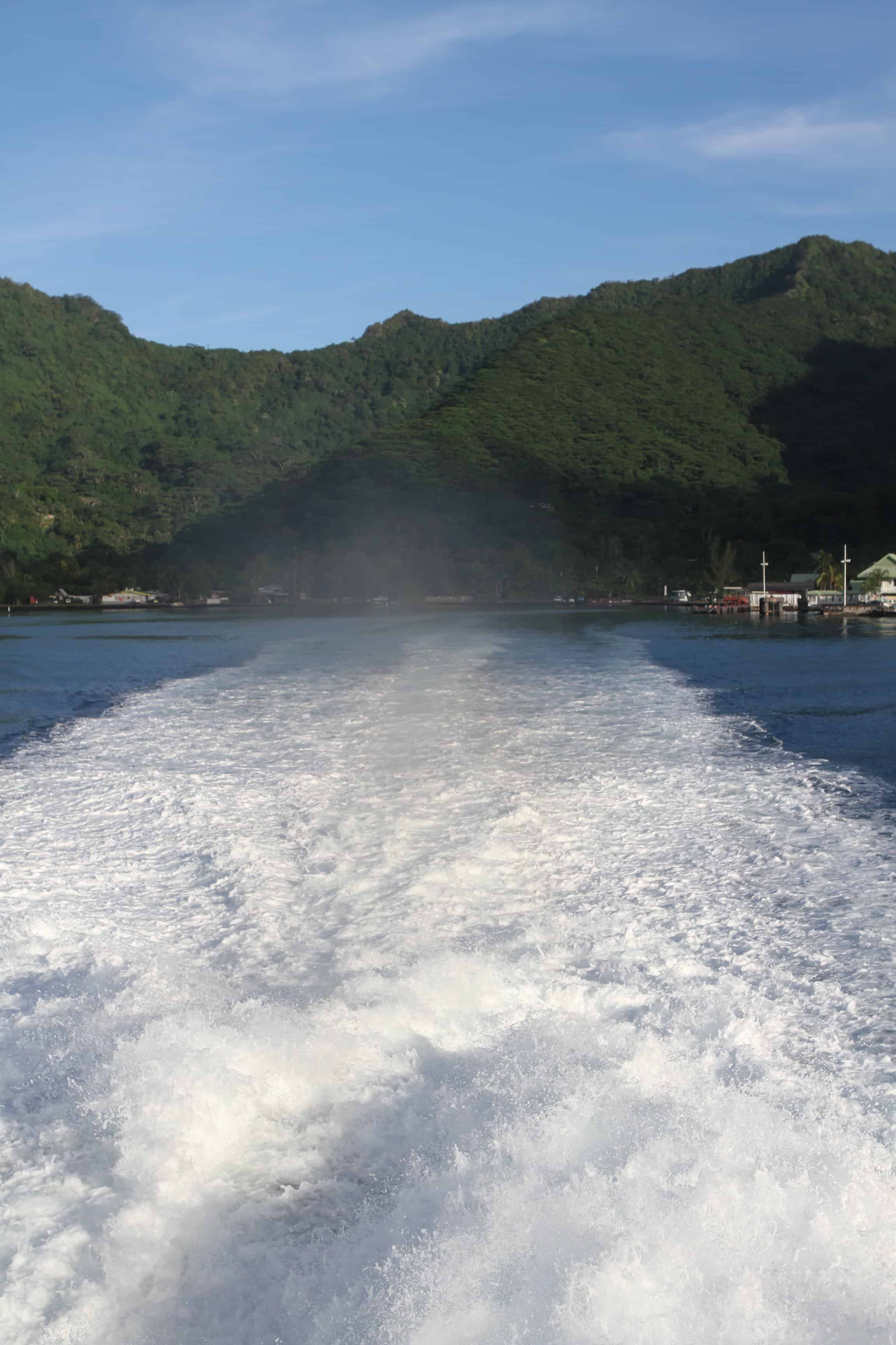 tahiti travel guide