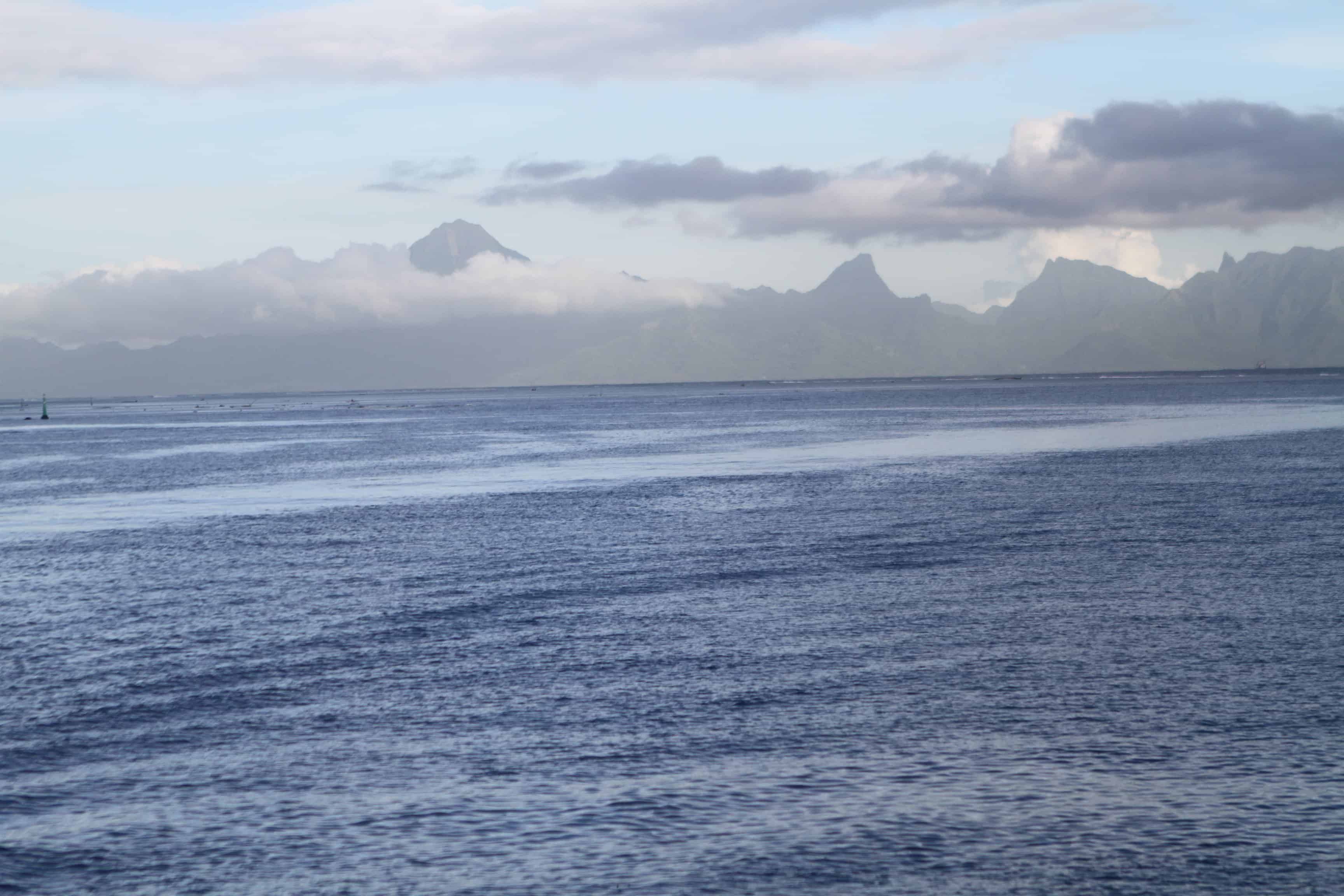 tahiti travel guide