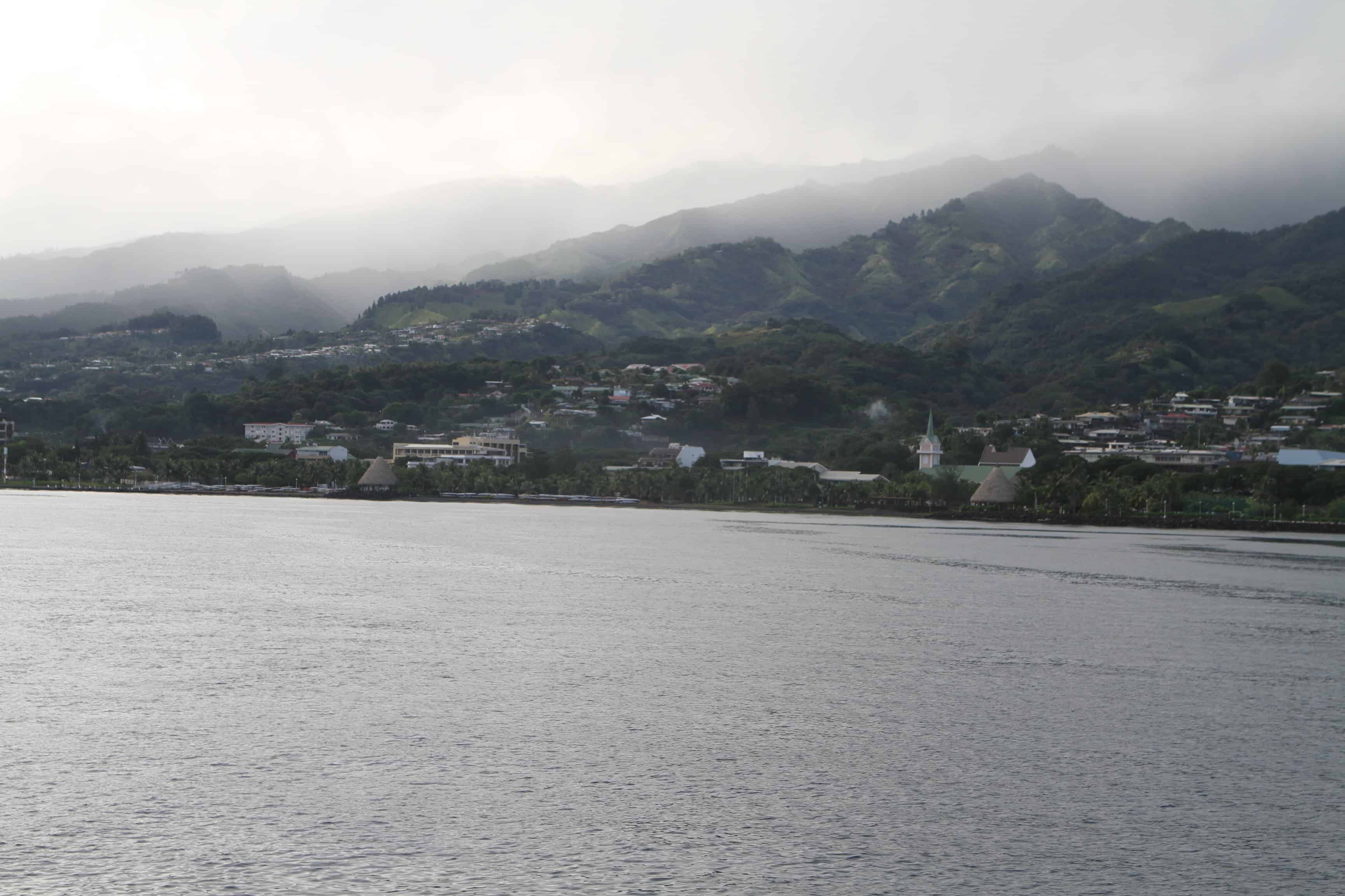 tahiti travel guide