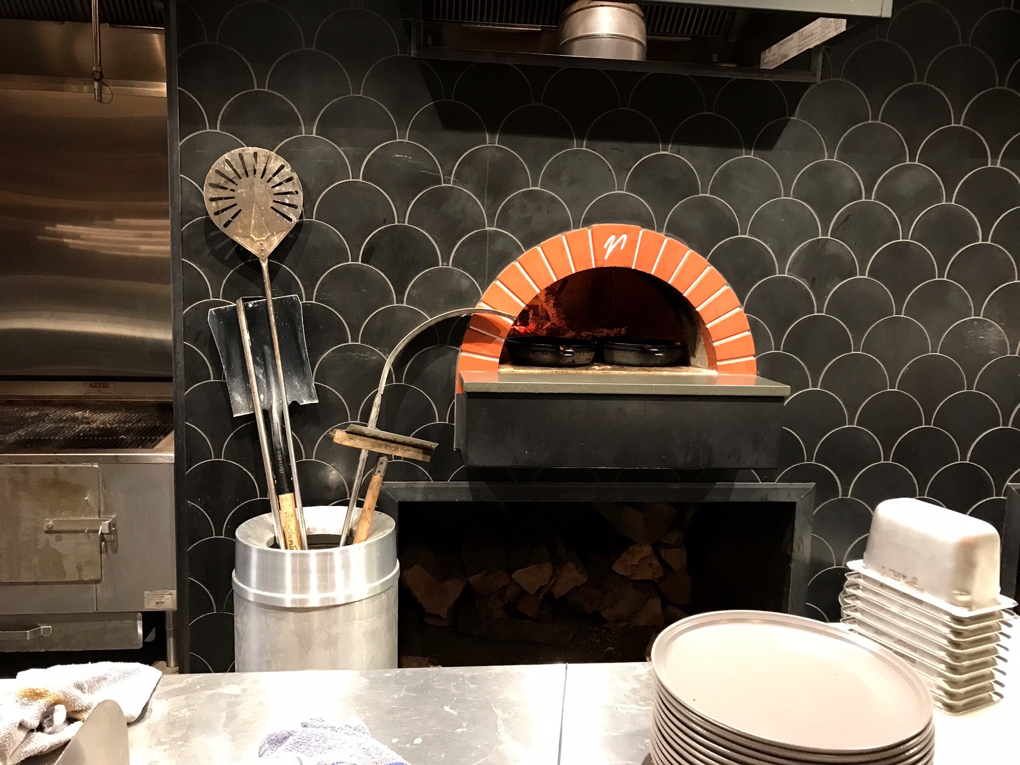 Fleetwood for Wood-Fired Pizza & a Fun Vibe in Calistoga