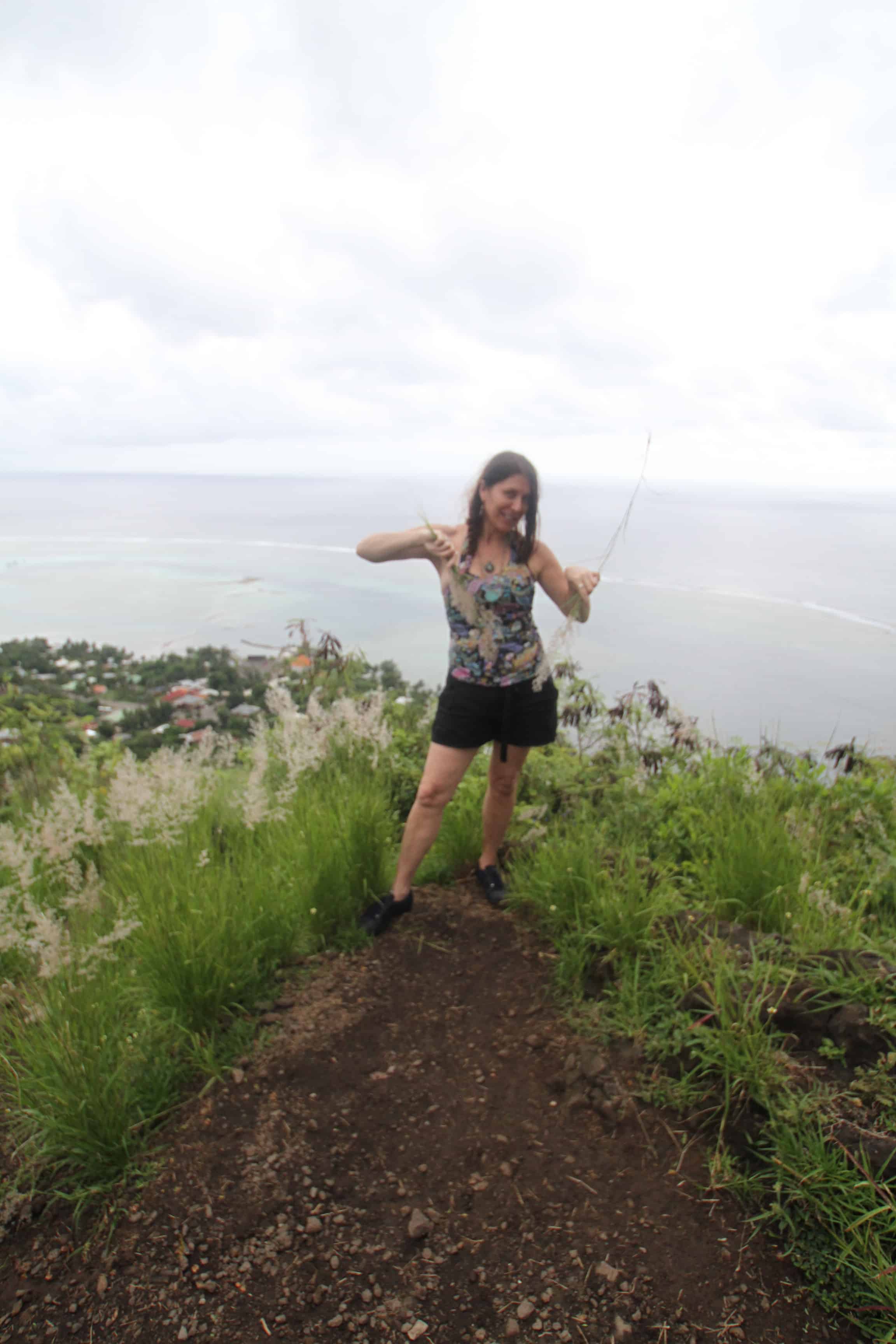 mo'orea travel guide