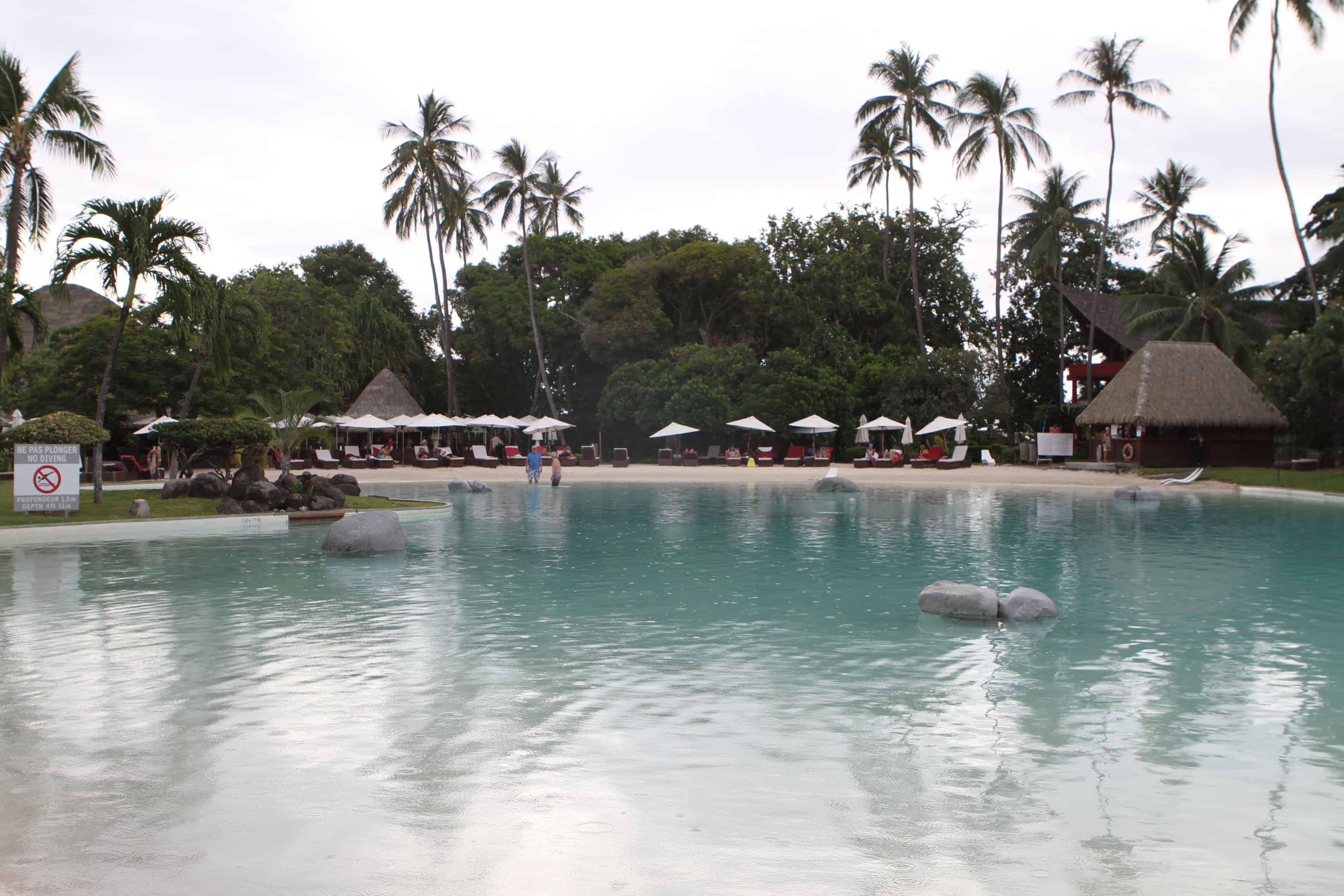 tahiti travel guide for water