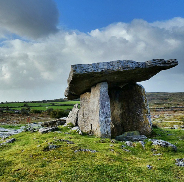 Poulnabrone